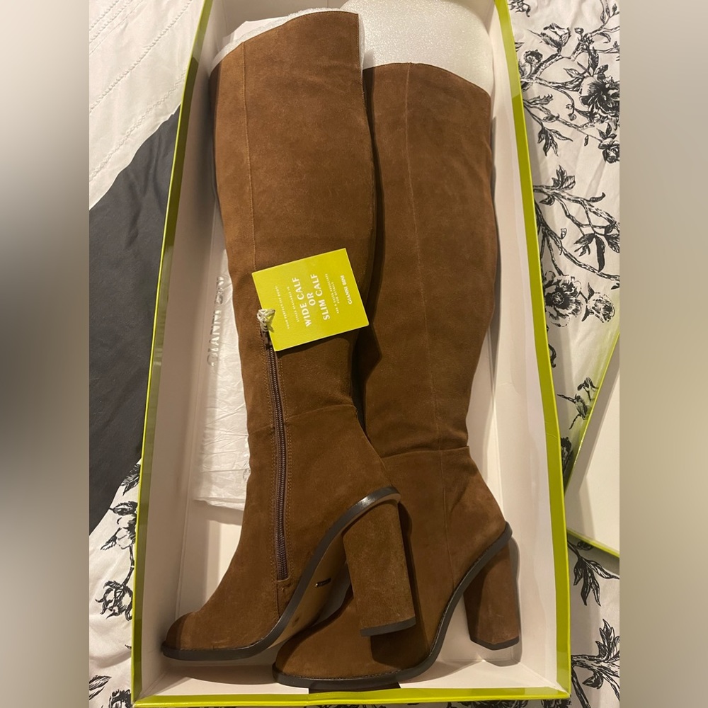Gianni Bini barrine over the knee boots for wide calfs only size 8